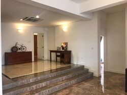 leonie-condotel photo thumbnail #1
